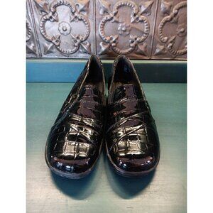 Clarks May Poppy Comfort Shoes Women 8 M Black Patent Slip on Croc Print